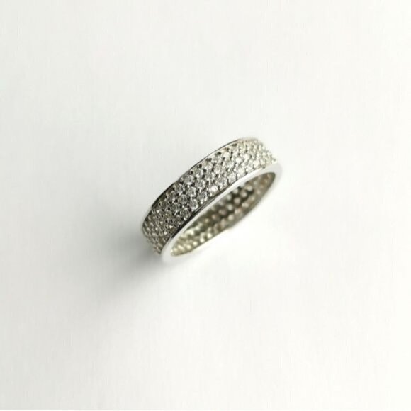 White Sapphire eternity band ring in Sterling Silver size 7 - Picture 7 of 7